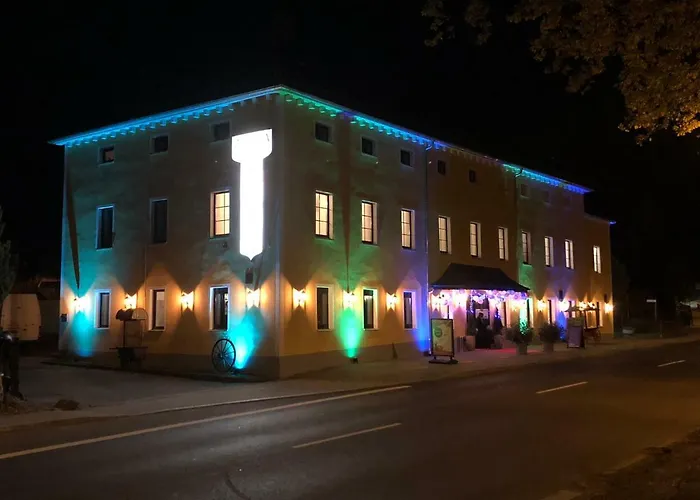 Amara.festsaal.gasthaus.pension 게스트하우스 Mohorn